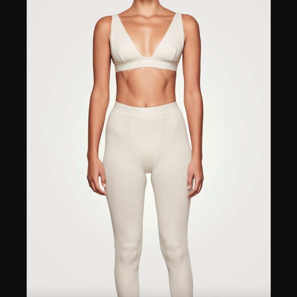 SKIMS Cotton Rib Plunge Bralette and Cotton Rib Leggings - LARGE